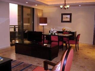تصاویر Hotel Arjaan by Rotana Dubai Media City