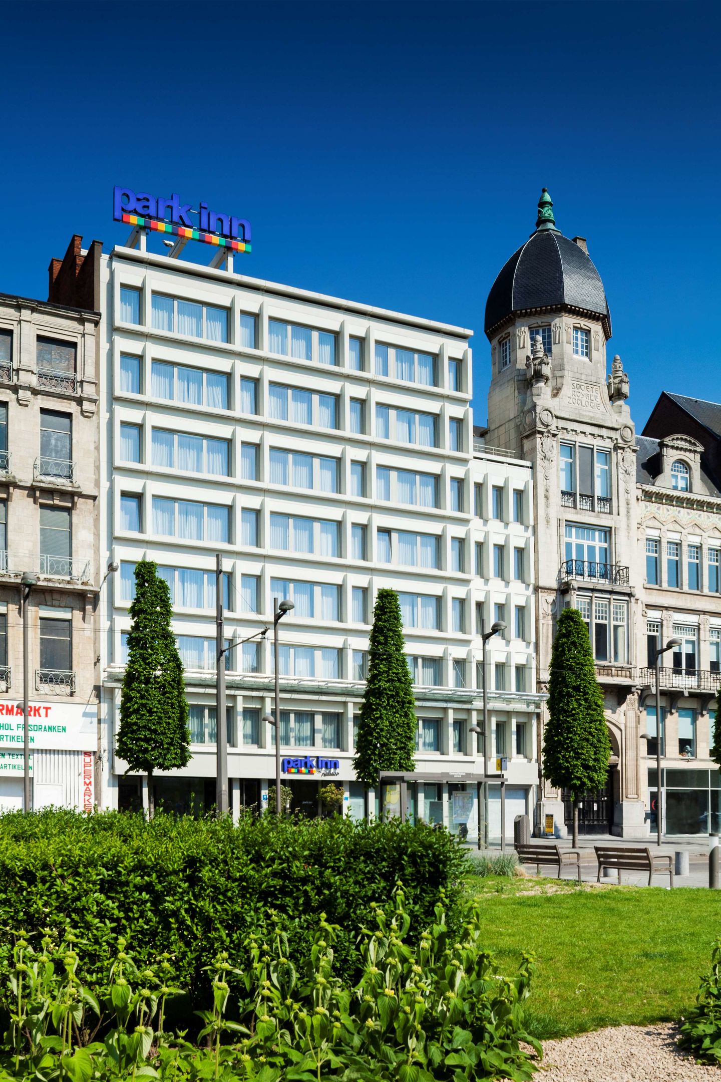 هتل Park Inn by Radisson Antwerp آنتورپ