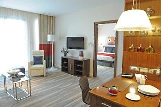 هتل Staybridge Suites Abu Dhabi - Yas Island ابوظبی