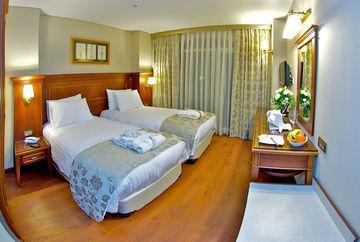 هتل Hotel Perula استانبول