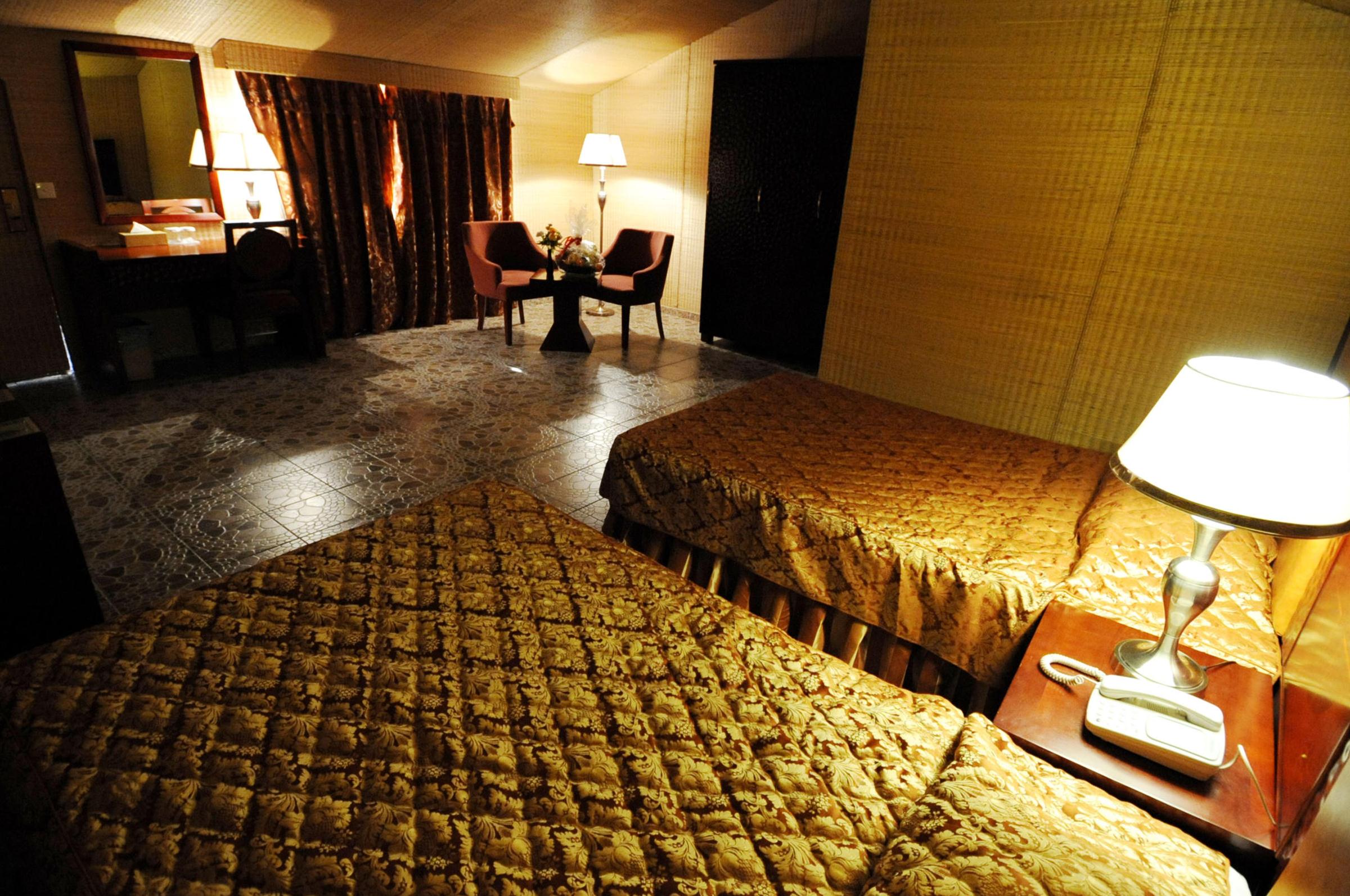 هتل BM Beach Resort Al Hamra Village