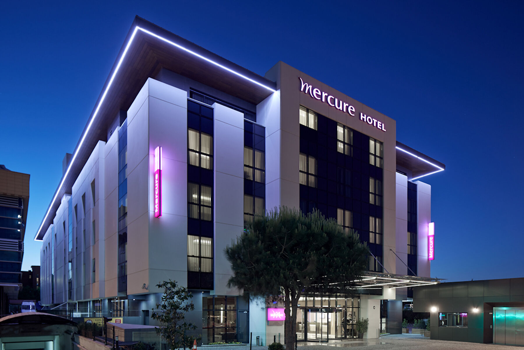 هتل Mercure Istanbul Altunizade استانبول