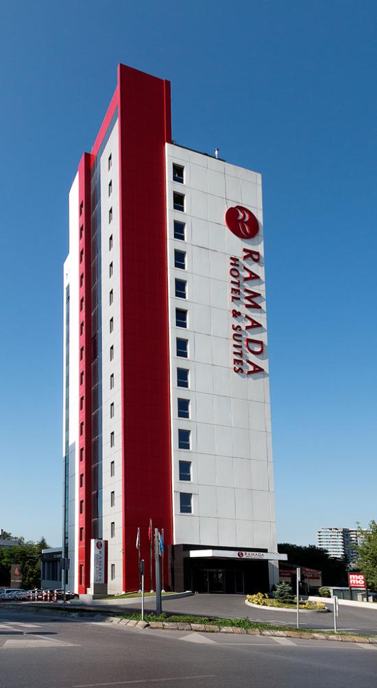 عکس های Hotel Ramada Hotel & Suites by Wyndham Istanbul Atakoy