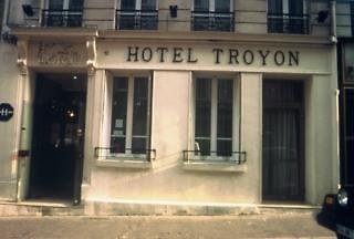 Hotel Dadou Paris