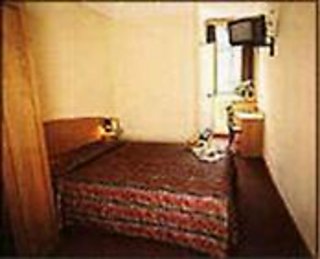 هتل Century Hotel Antwerpen Centrum آنتورپ