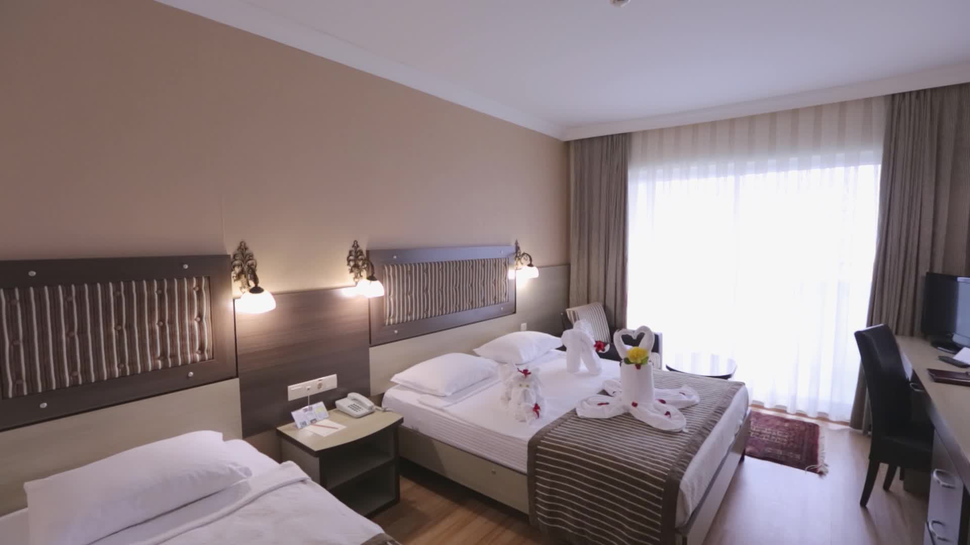 هتل Kirbiyik Resort Hotel آلانیا