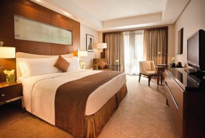 تصاویر Hotel Mövenpick Hotel & Apartments Bur Dubai