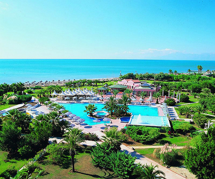 هتل Crystal Tat Beach Golf Resort & Spa بلک