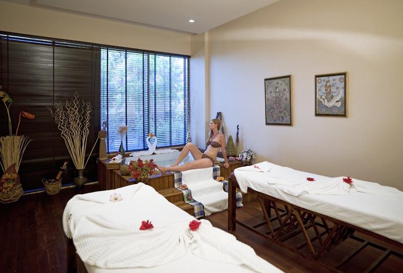 هتل بلیس دلوکس بلک