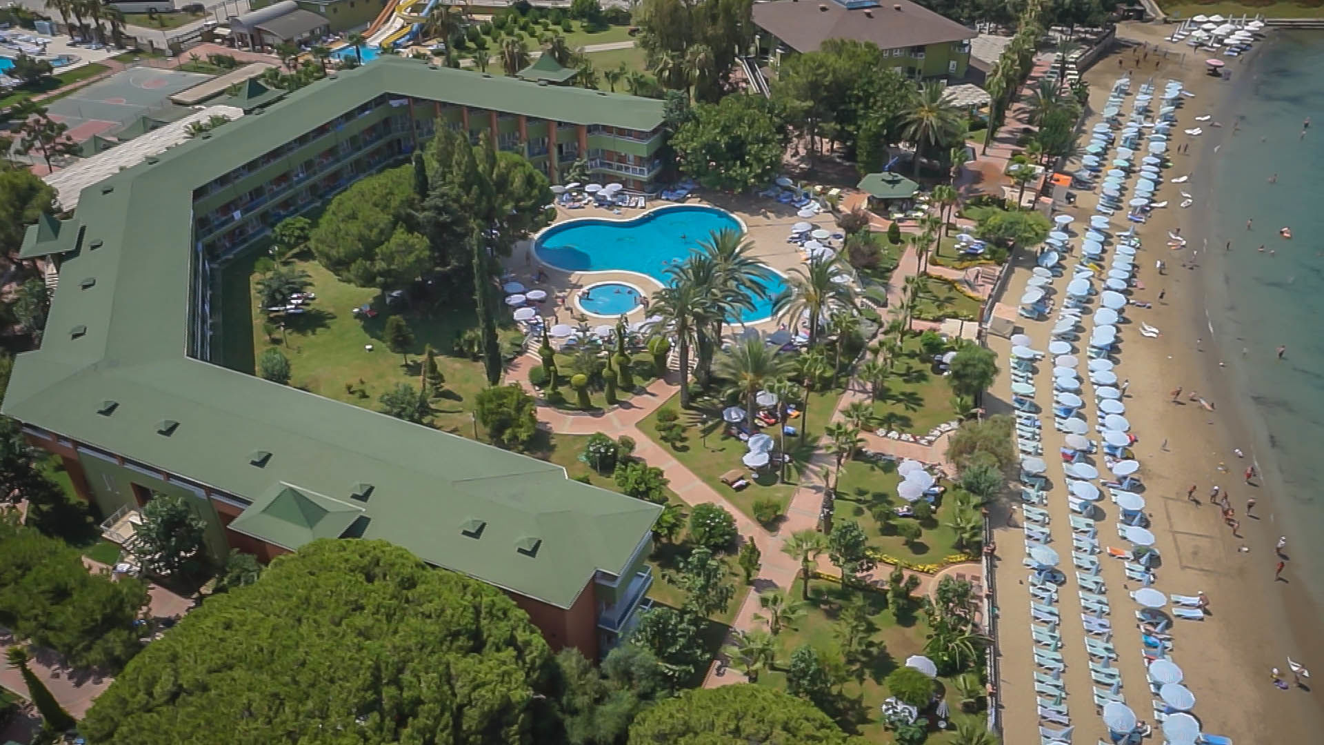 رزرو هتل Lonicera Club & Beach در Türkler | علی بابا