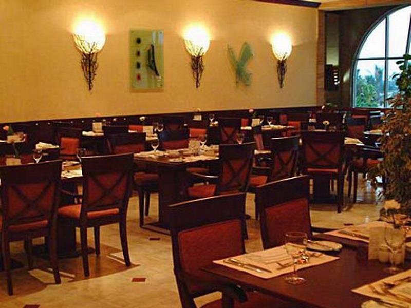 هتل Hilton Al Hamra Beach & Golf Resort راس الخیمه