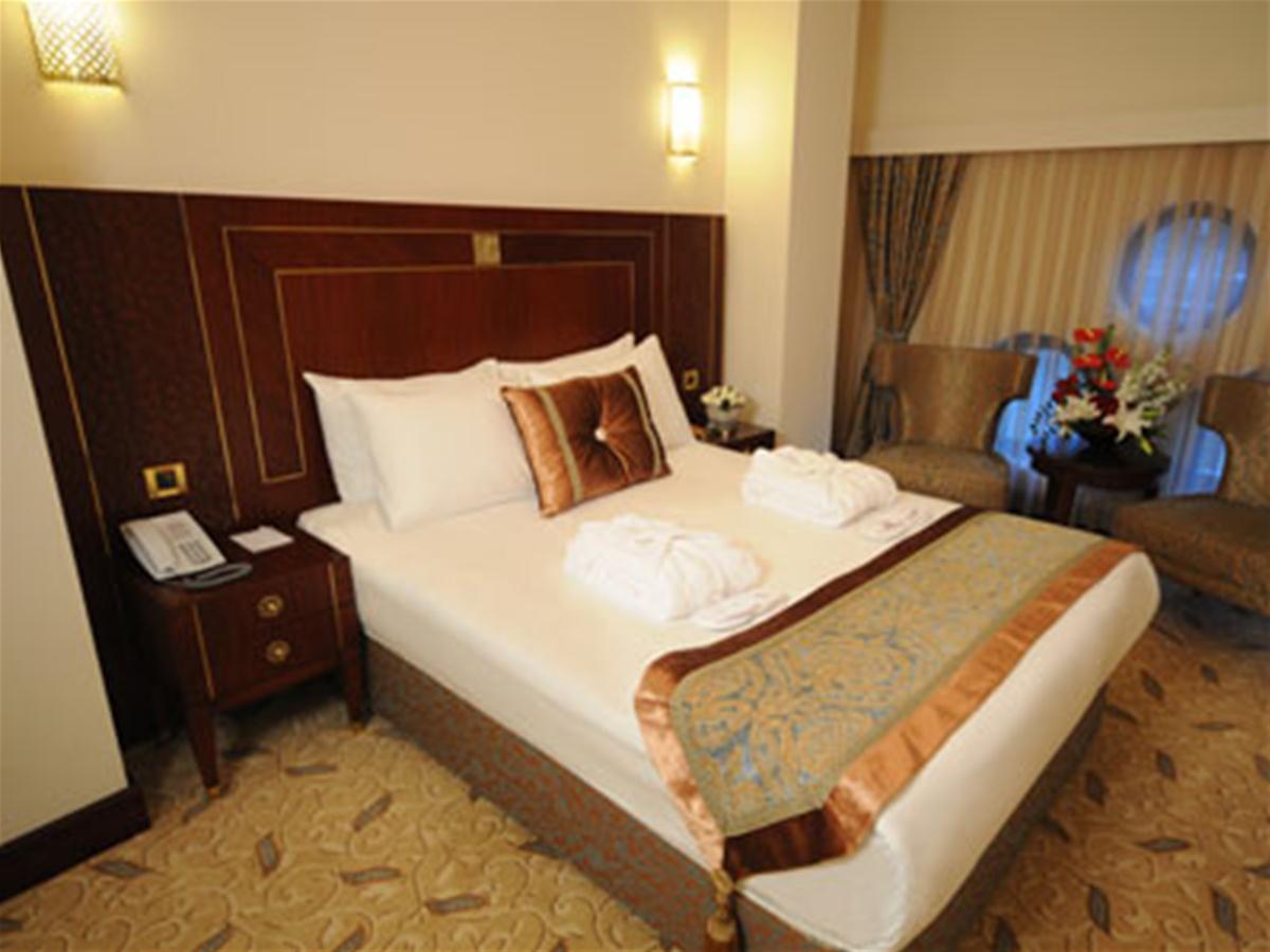 هتل Crowne Plaza Istanbul - Old City استانبول