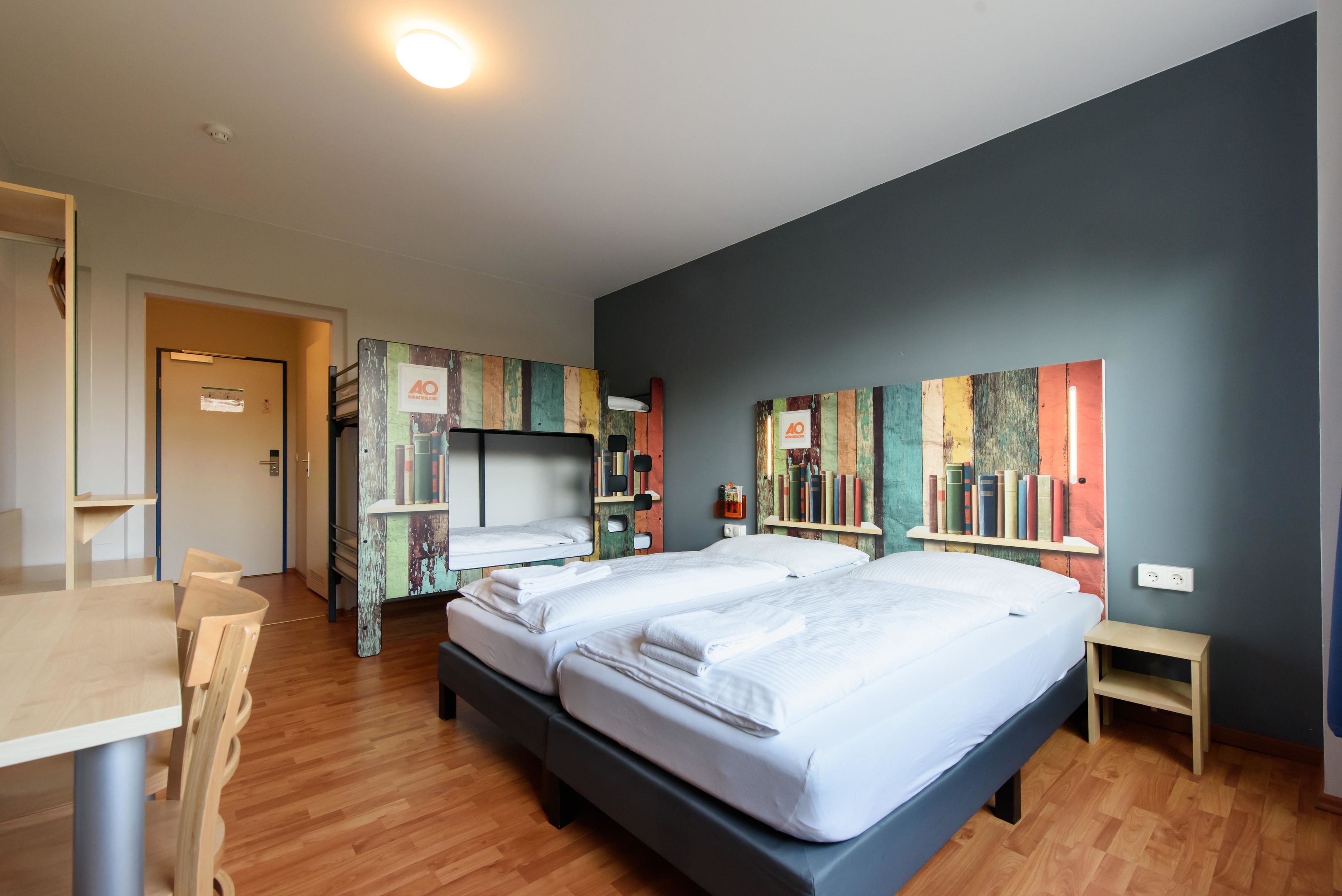 هتل a&o Berlin Kolumbus برلین