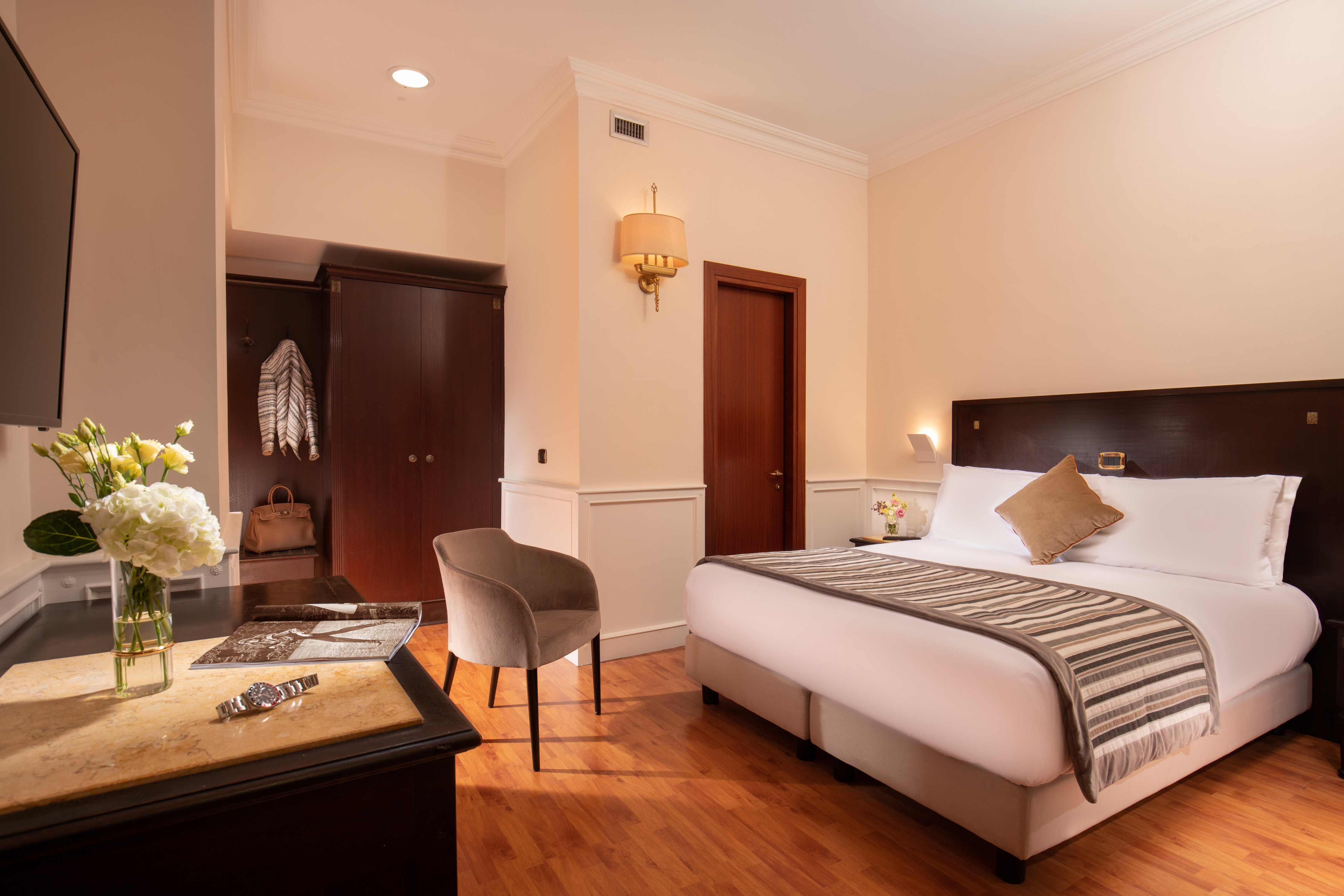 هتل Hotel del Corso رم