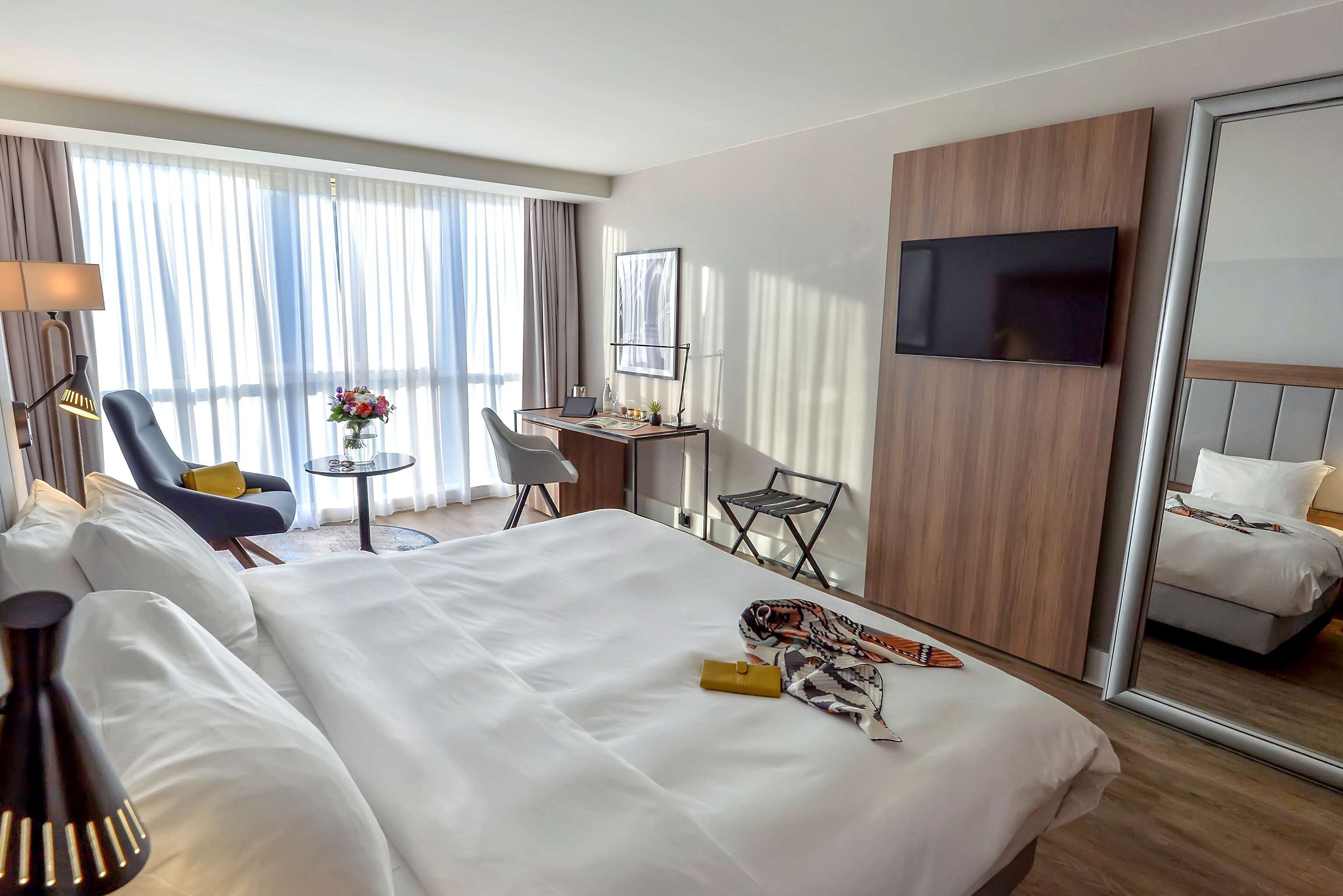هتل Radisson Blu Hotel, Nice نیس