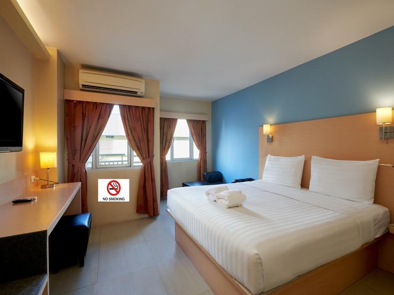 تصاویر Hotel Prom Ratchada Residence & Spa