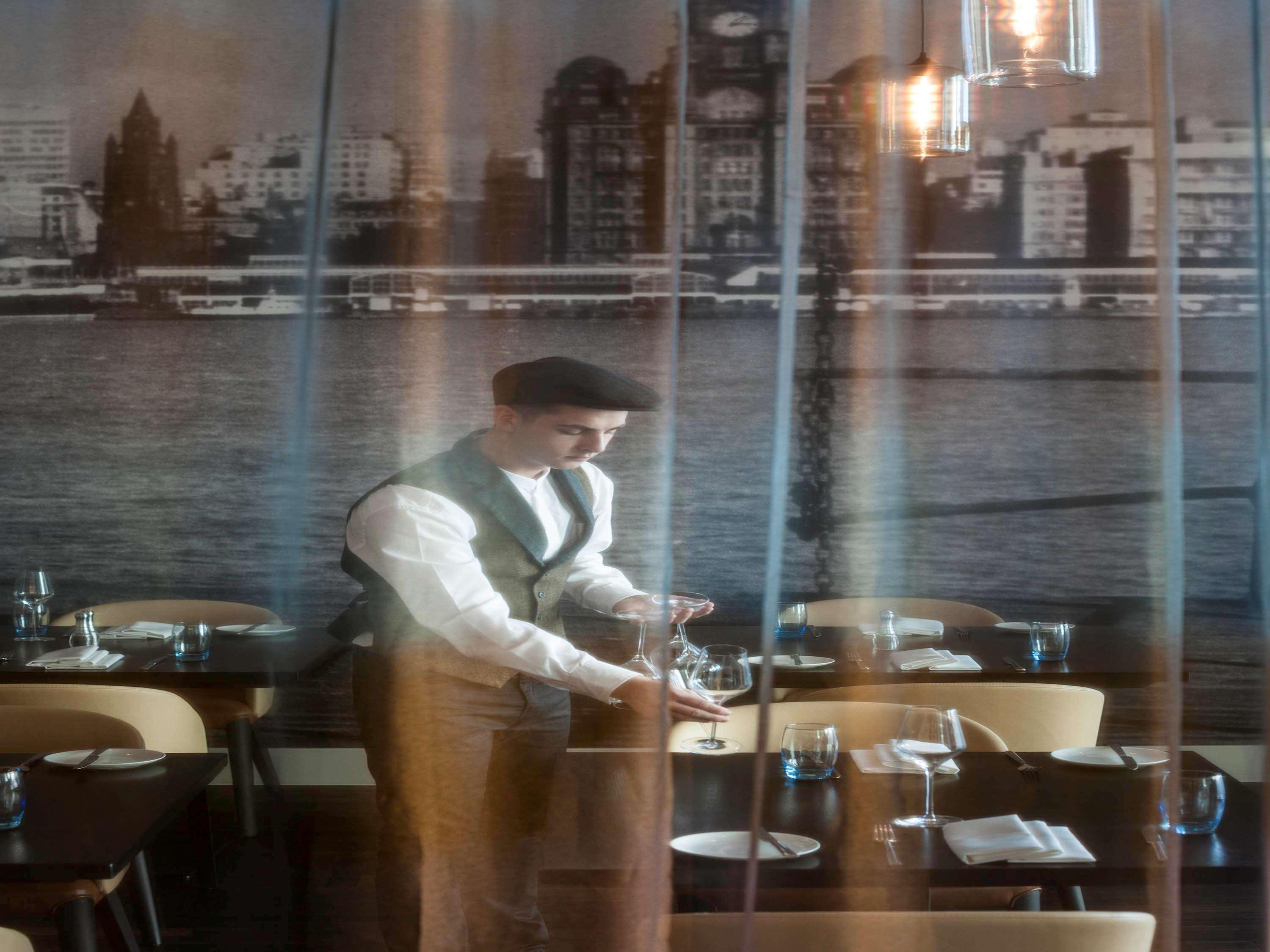 هتل Pullman Liverpool Hotel لیورپول