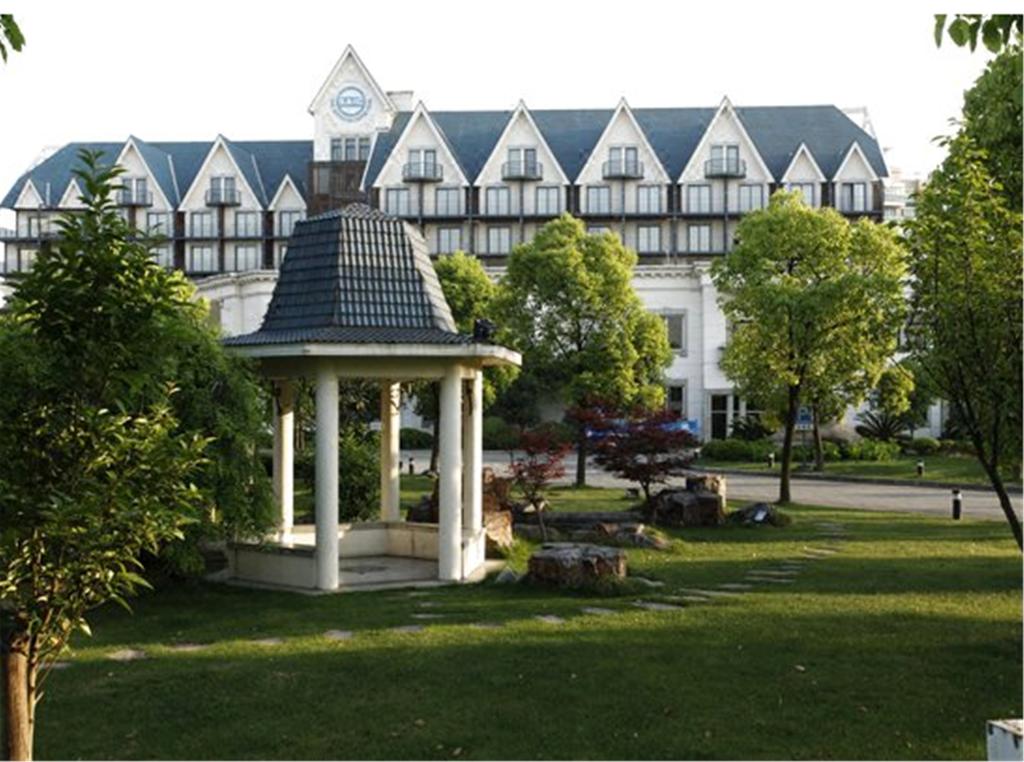 Alibaba https://cdn.alibaba.ir/ostorage/hotel/images/11399915/2648A9BE3372408D139D54B562458FD5.jpg