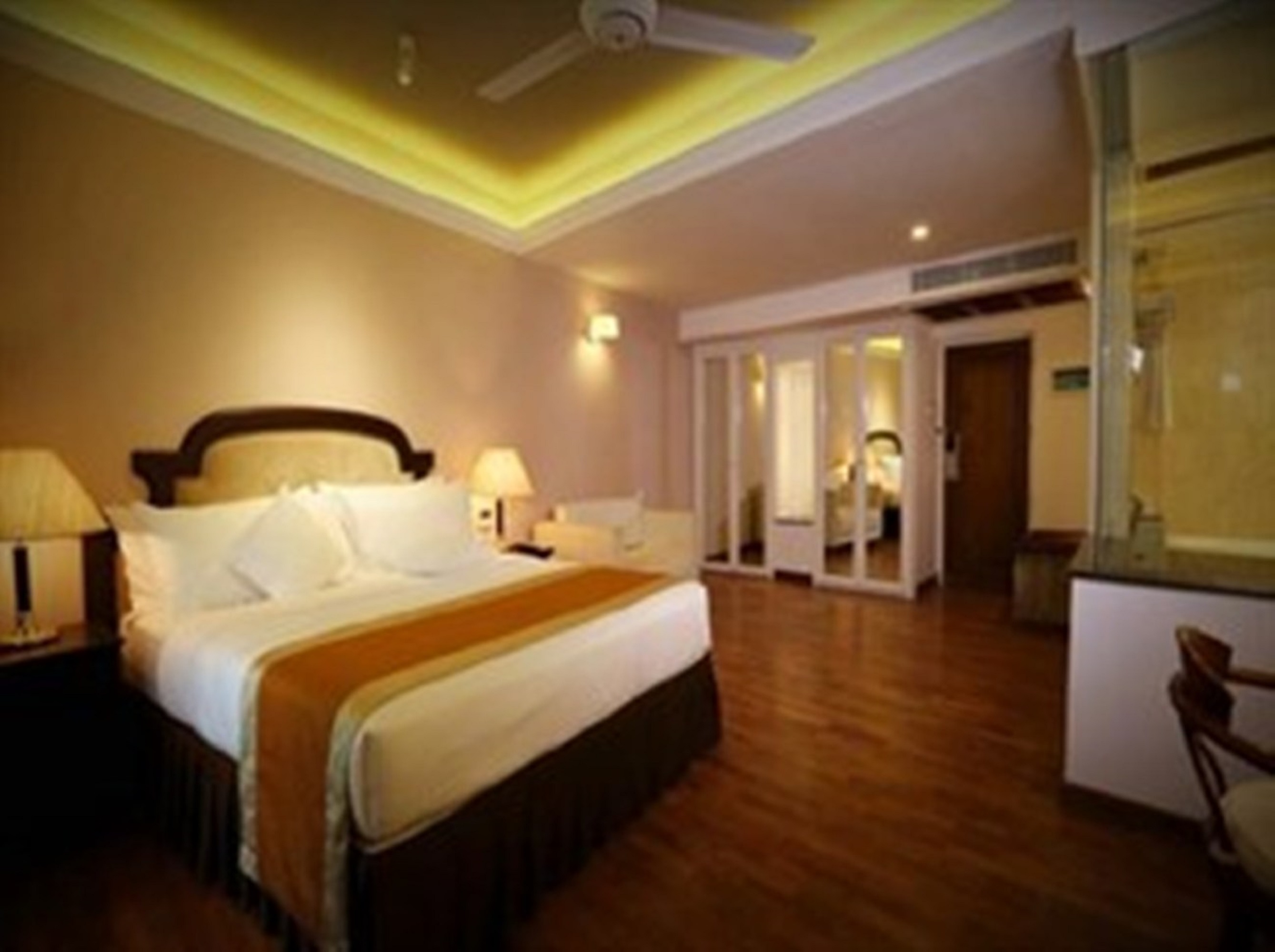 هتل Earl's Regent Kandy کندی