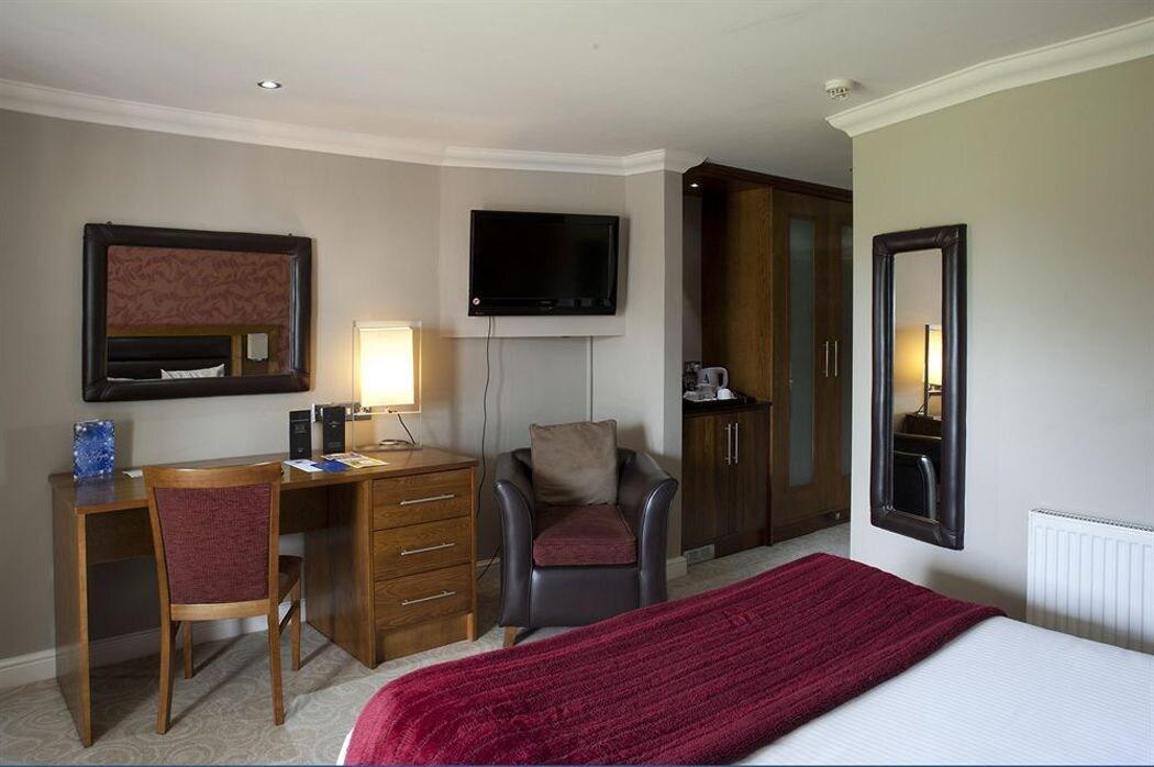 هتل Thornton Hall Classic لیورپول