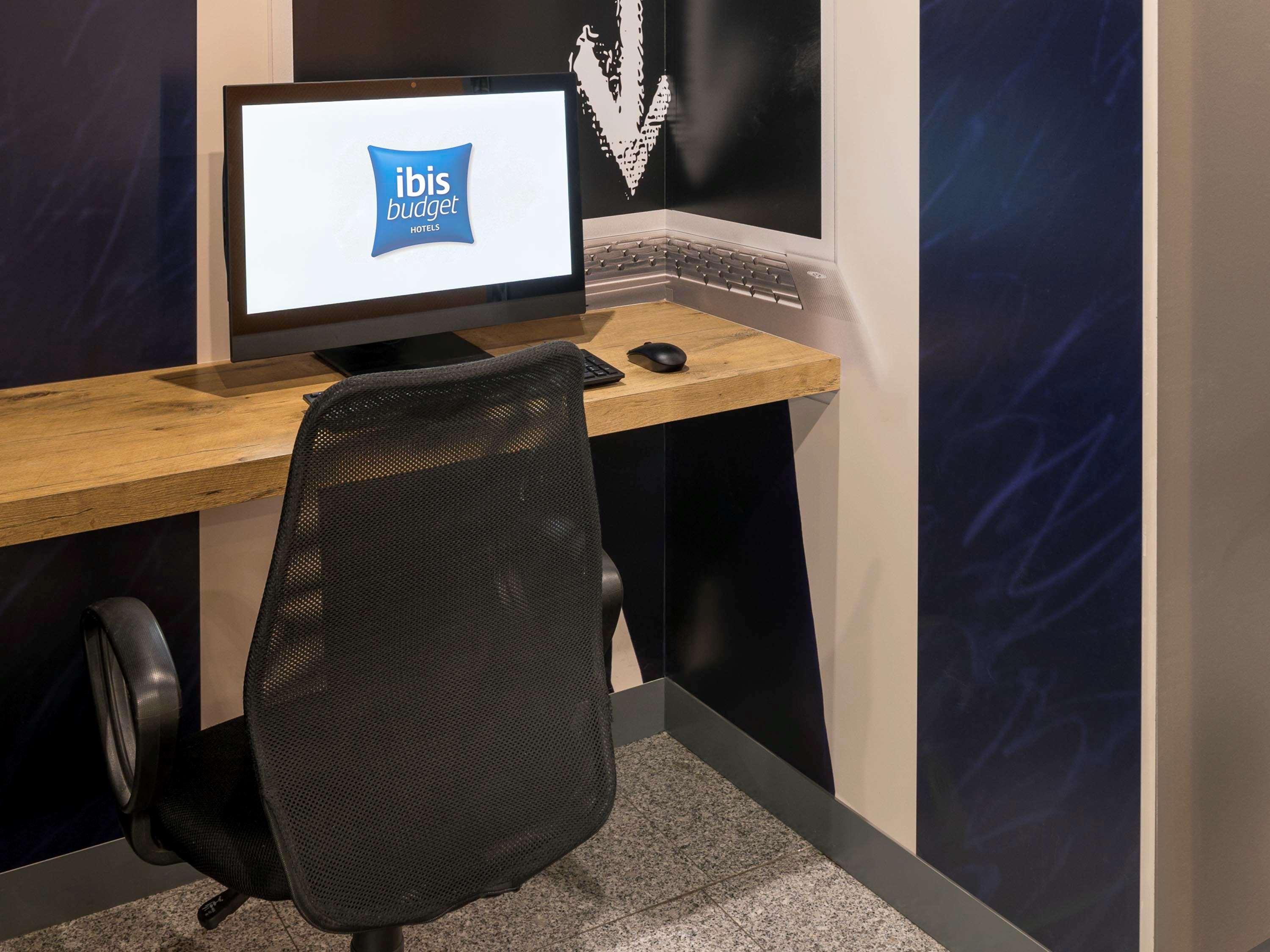 Alibaba https://cdn.alibaba.ir/ostorage/hotel/images/11E89420/9F856AB6ACB232FC9846FAB44751E7A7.jpg