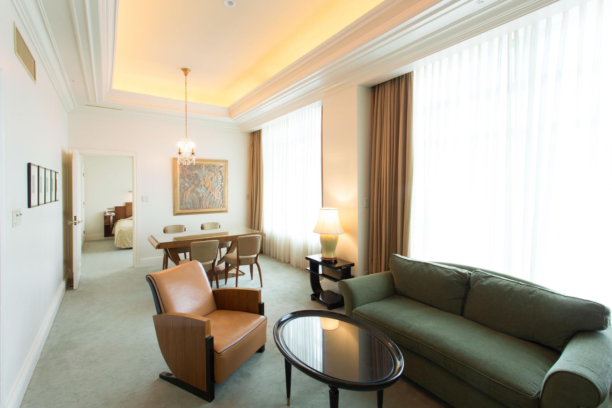 هتل The Manhattan Chiba