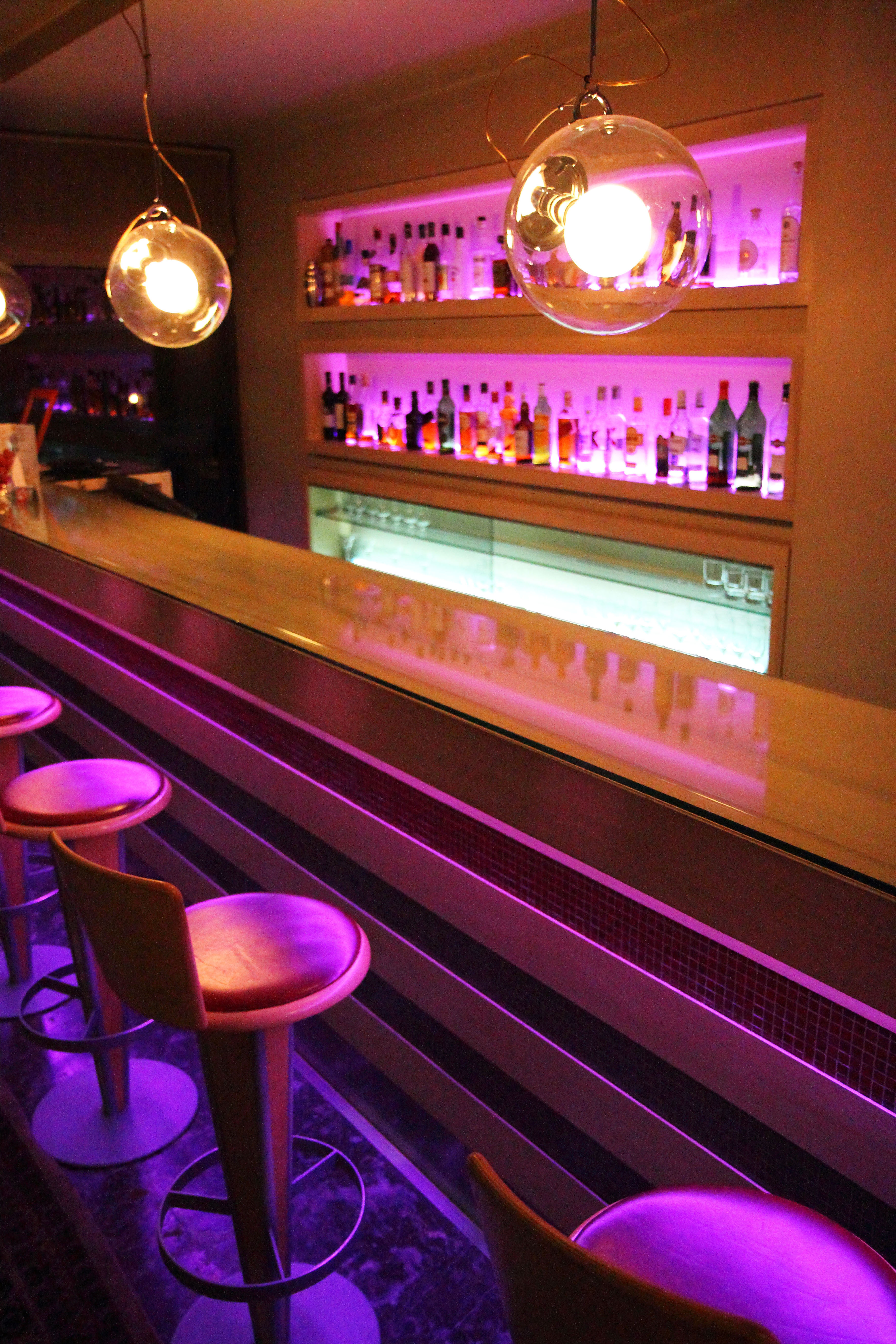 هتل Pines Hotel آتن