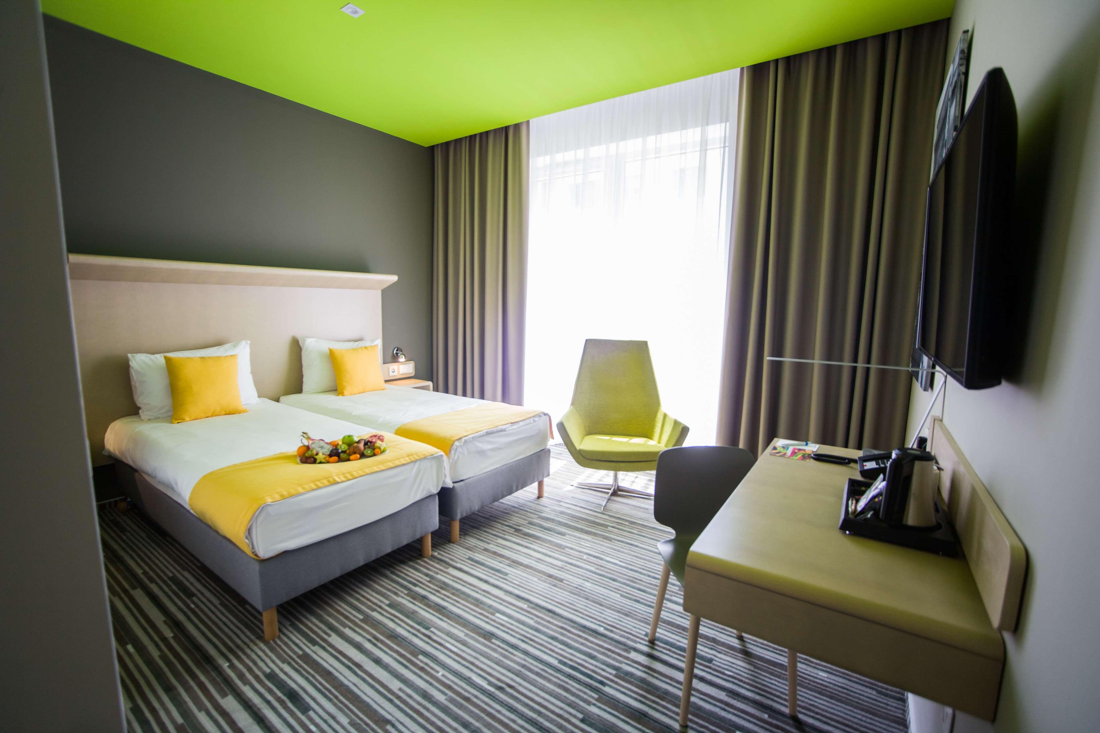 هتل Park Inn by Radisson Budapest بوداپست
