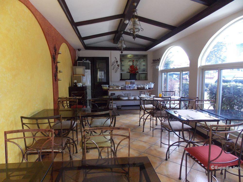 هتل The Suites at Calle Nueva باکولود