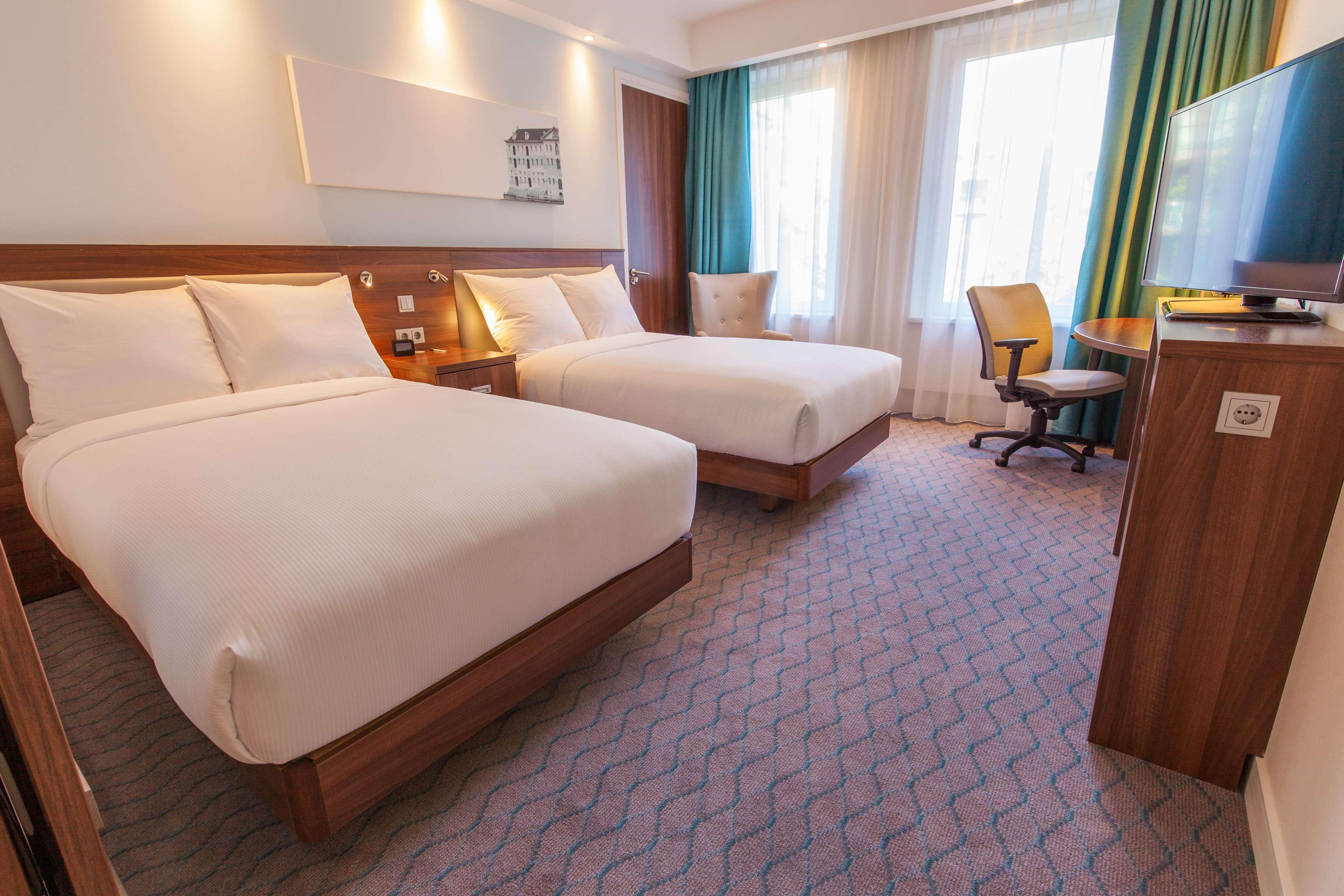 هتل Hampton by Hilton Amsterdam Centre East آمستردام