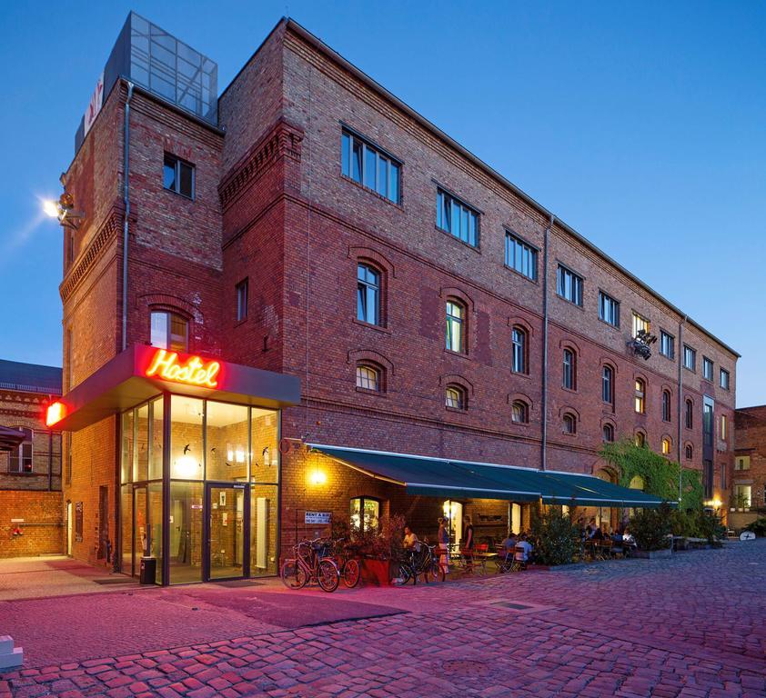 Alibaba https://cdn.alibaba.ir/ostorage/hotel/images/14958AEF/E416A3D8A679A0E646C88DE13B281525.jpg