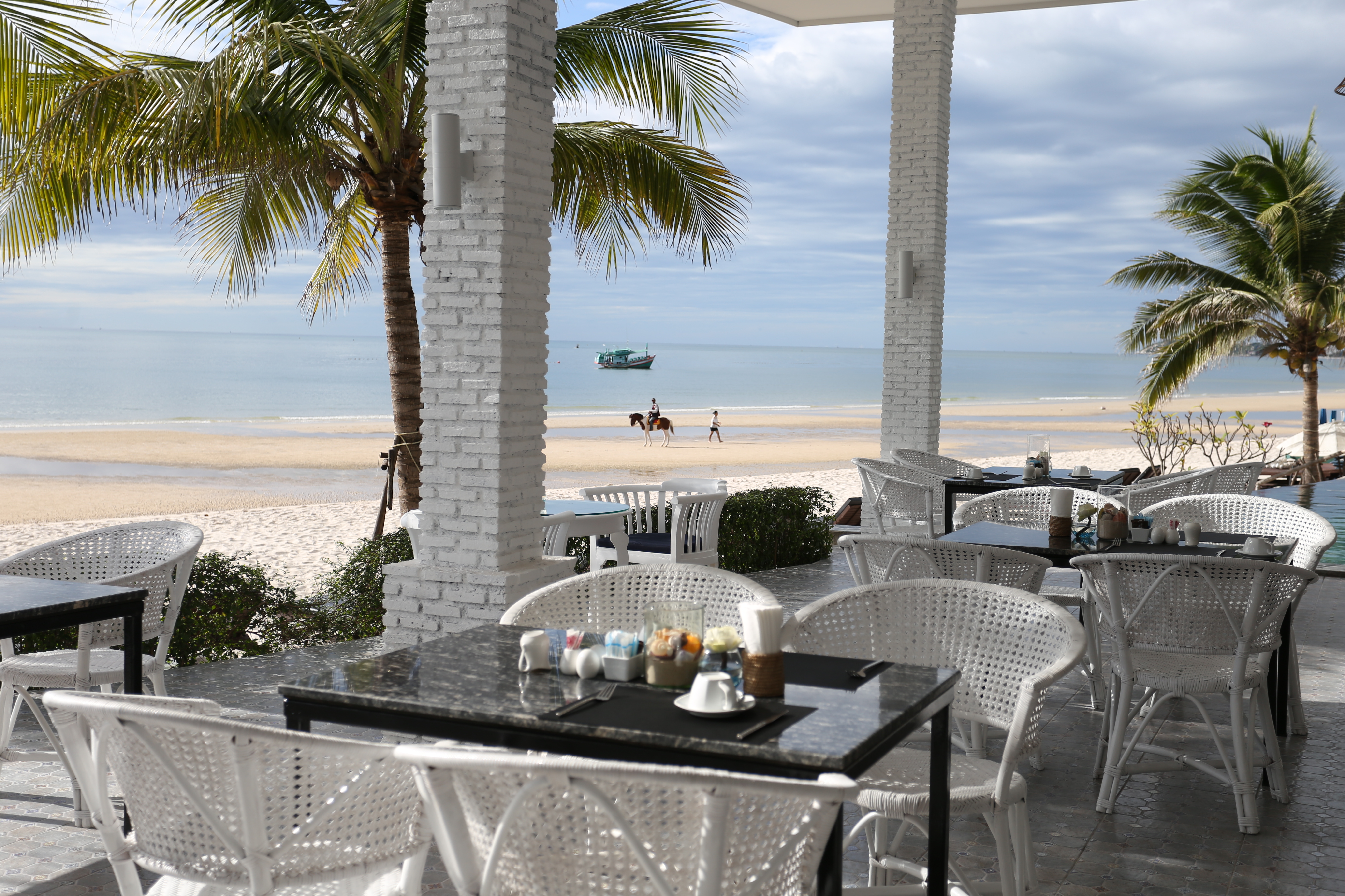 Alibaba https://cdn.alibaba.ir/ostorage/hotel/images/14F0FB28/9AB228508C246DBE6E0E98601363C8B9.JPG