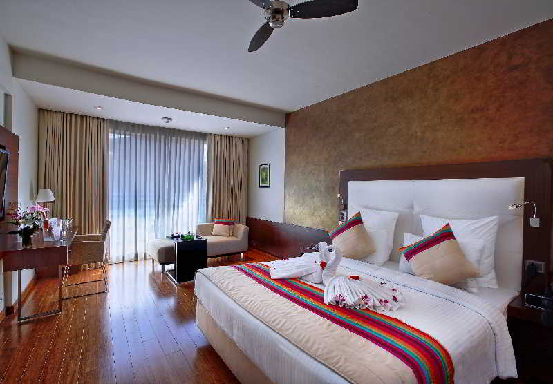 هتل Novotel Goa Shrem Resort Bardez