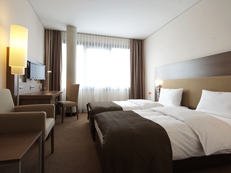 هتل InterCityHotel Mannheim Mannheim