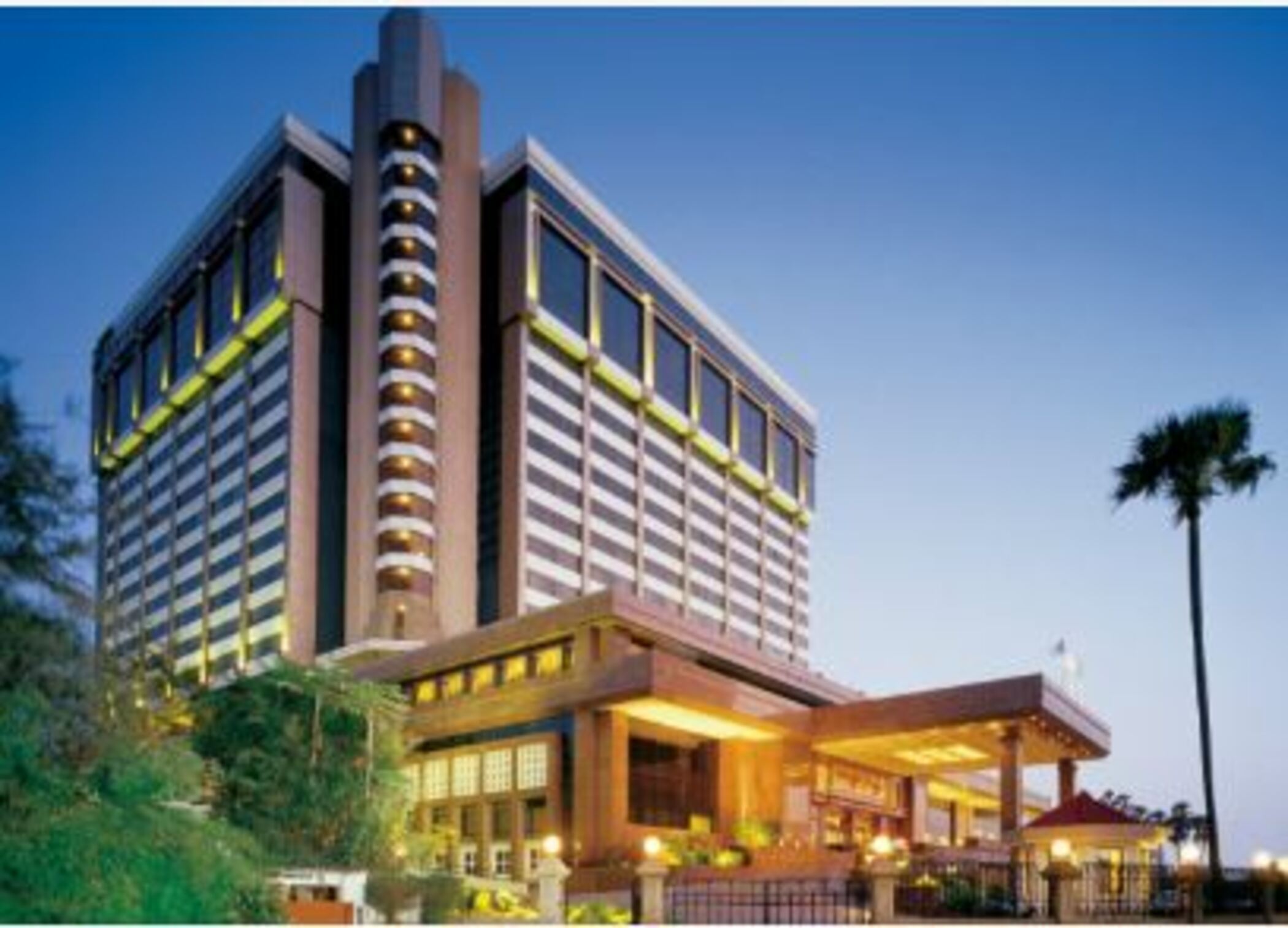 Alibaba https://cdn.alibaba.ir/ostorage/hotel/images/16766AE5/20824FF31A7FDB75811278952436F8FB.jpg