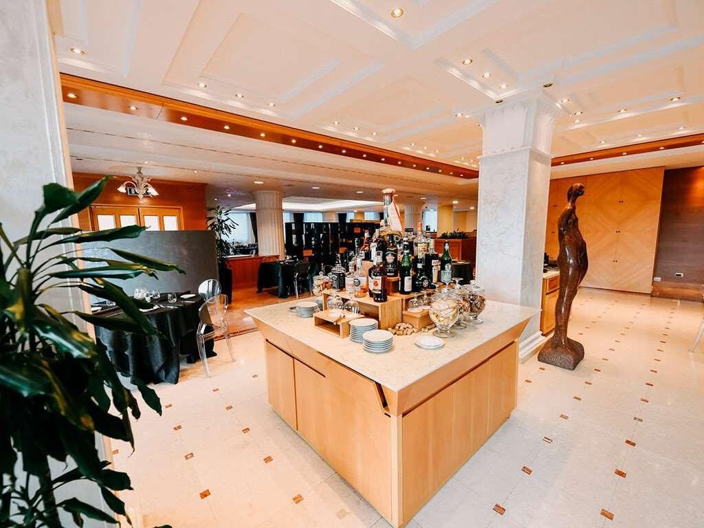 هتل SHG Hotel Antonella Pomezia