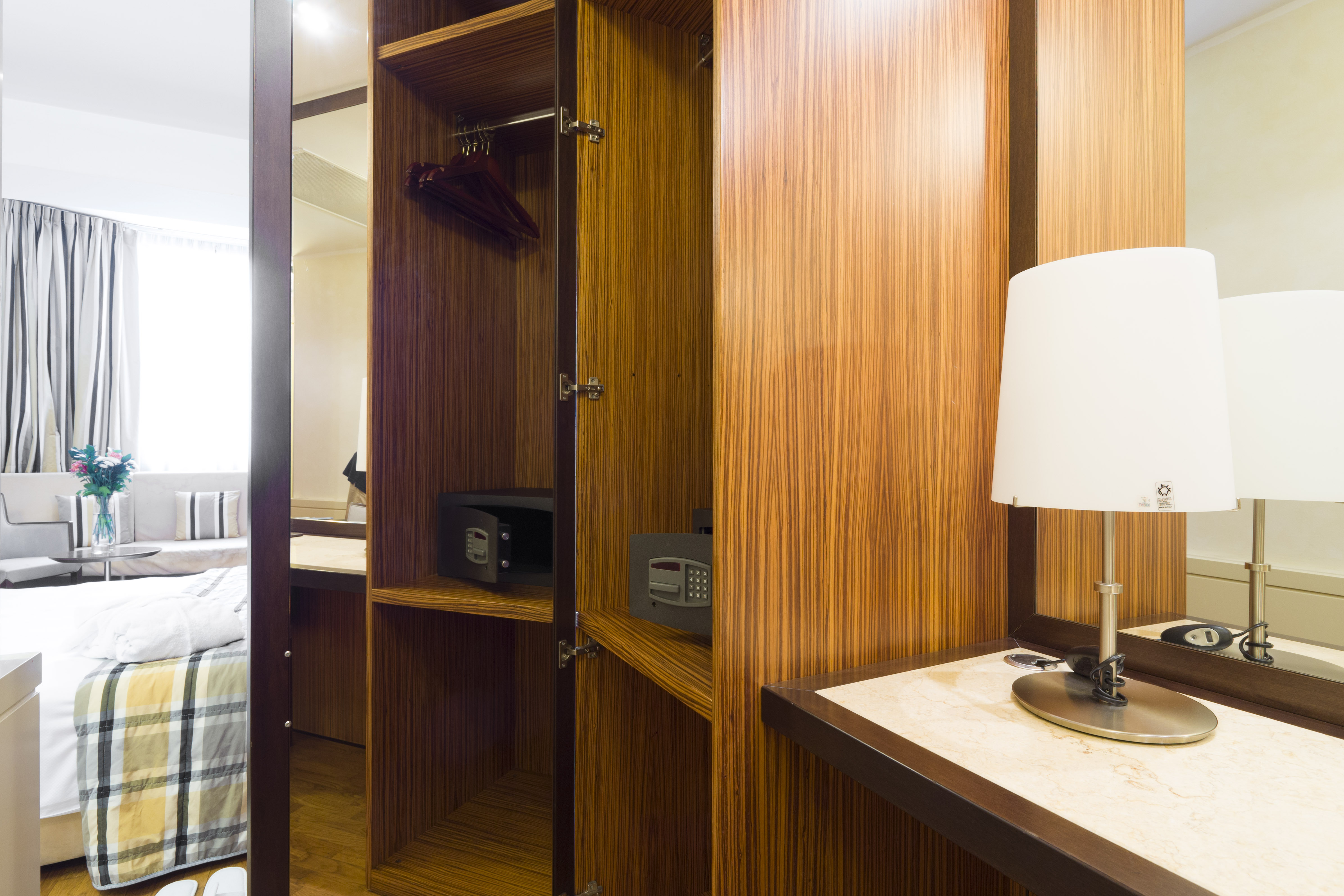 هتل Carrobbio میلان