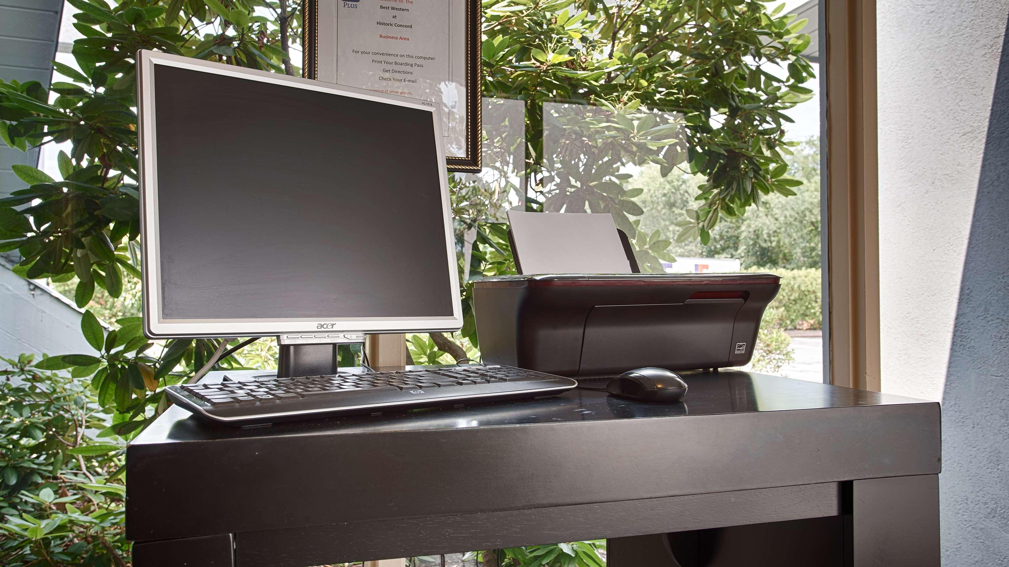 هتل Best Western at Historic Concord Concord