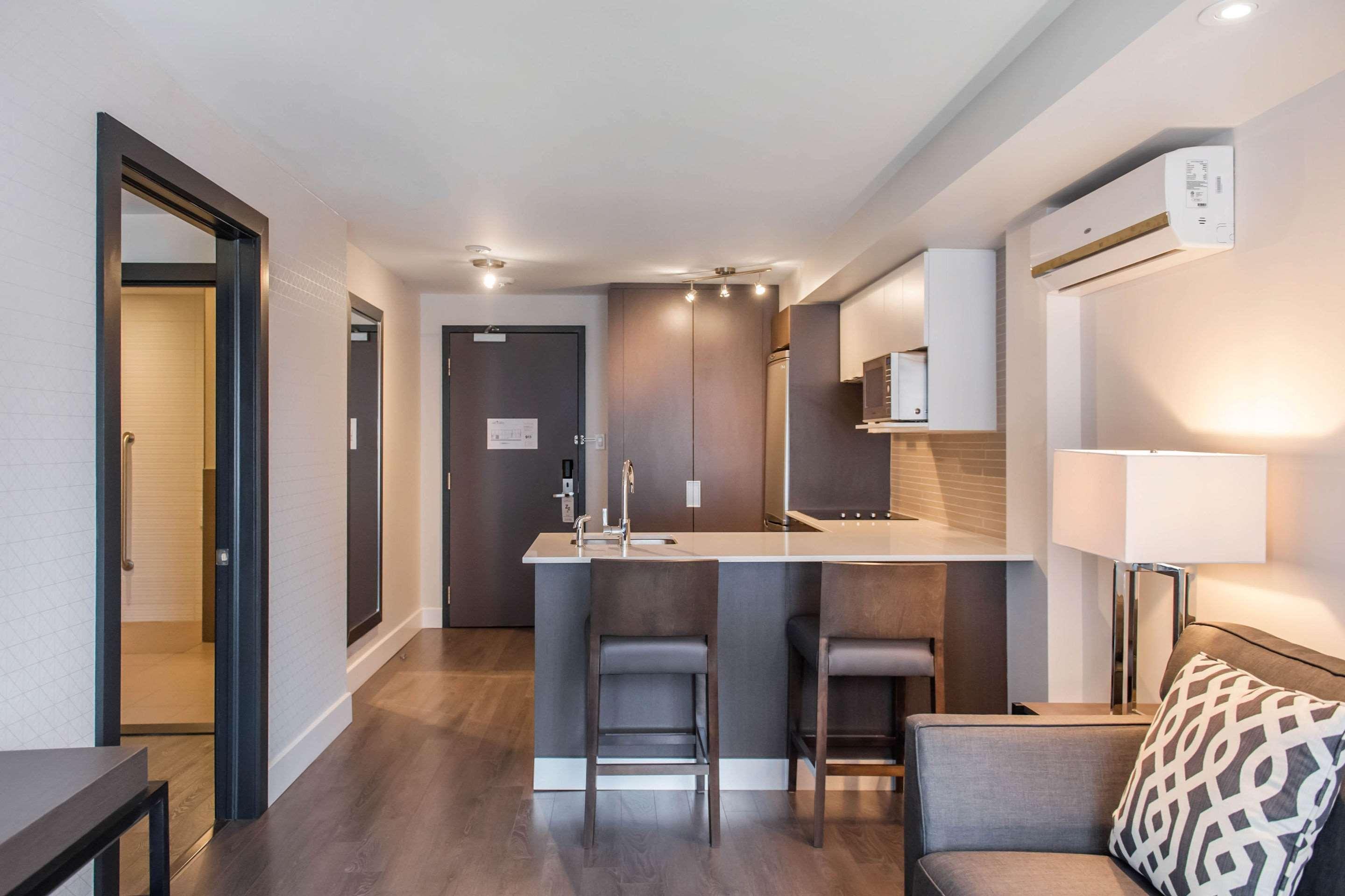 هتل Les Suites Victoria, Ascend Hotel Collection Gatineau