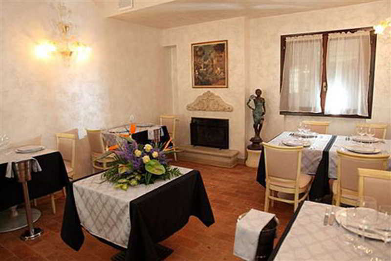 هتل Villa Patriarca Mirano