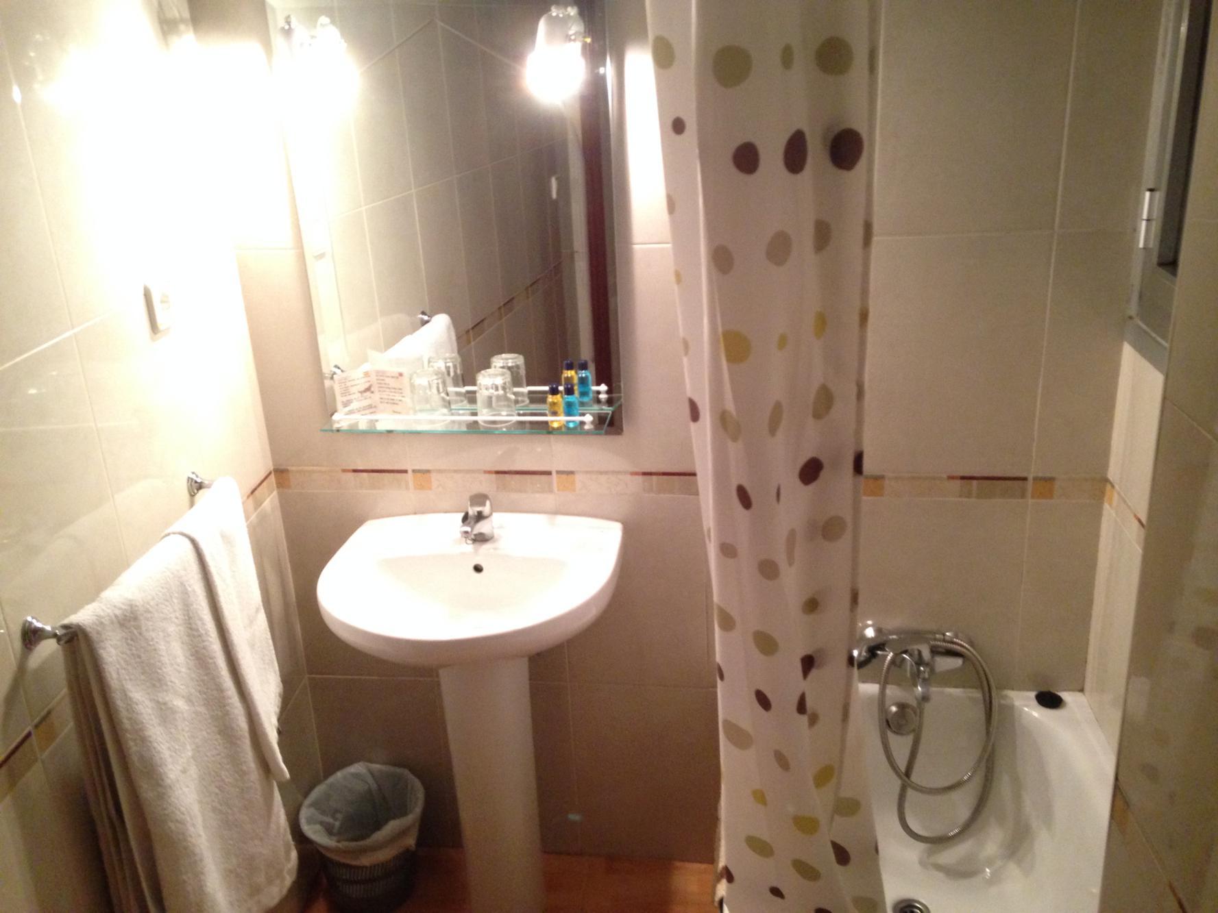 هتل Maria Luisa مادرید