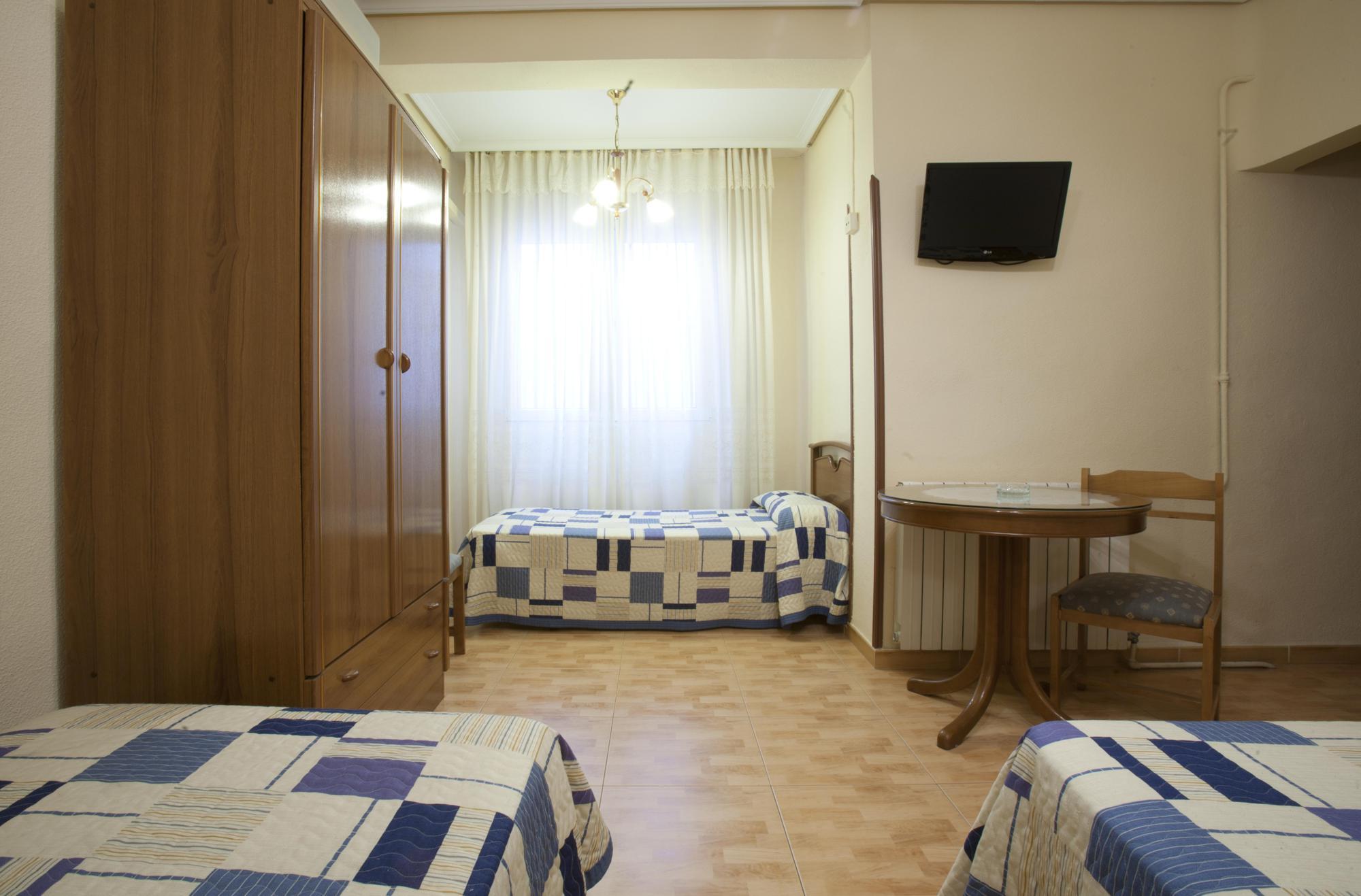 هتل Maria Luisa مادرید