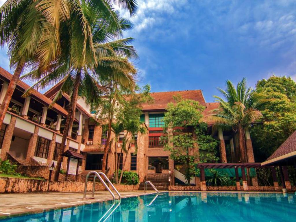 هتل Sappraiwan Elephant Resort & Sanctuary Phitsanulok