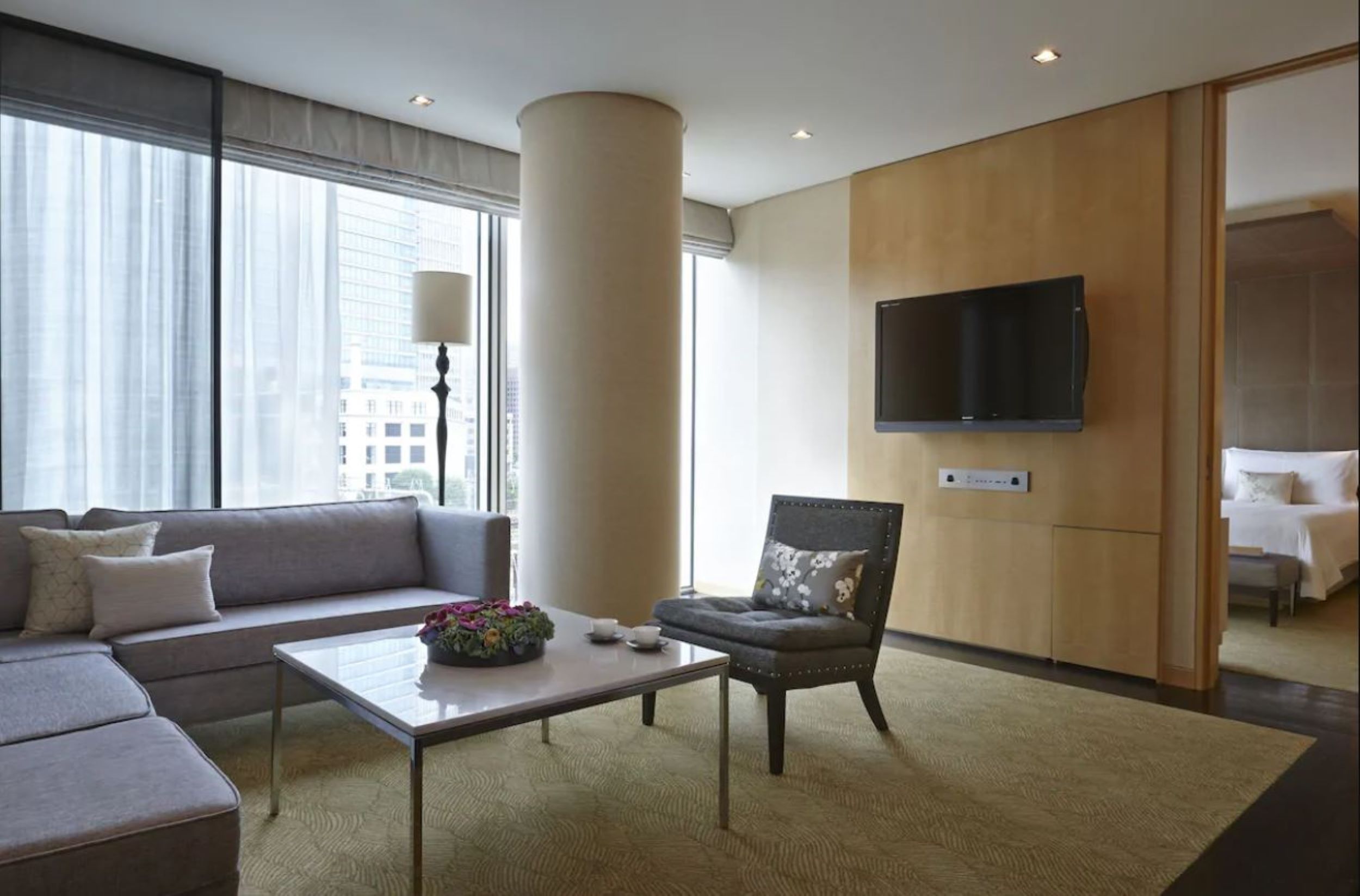 هتل Four Seasons at Marunouchi توکیو