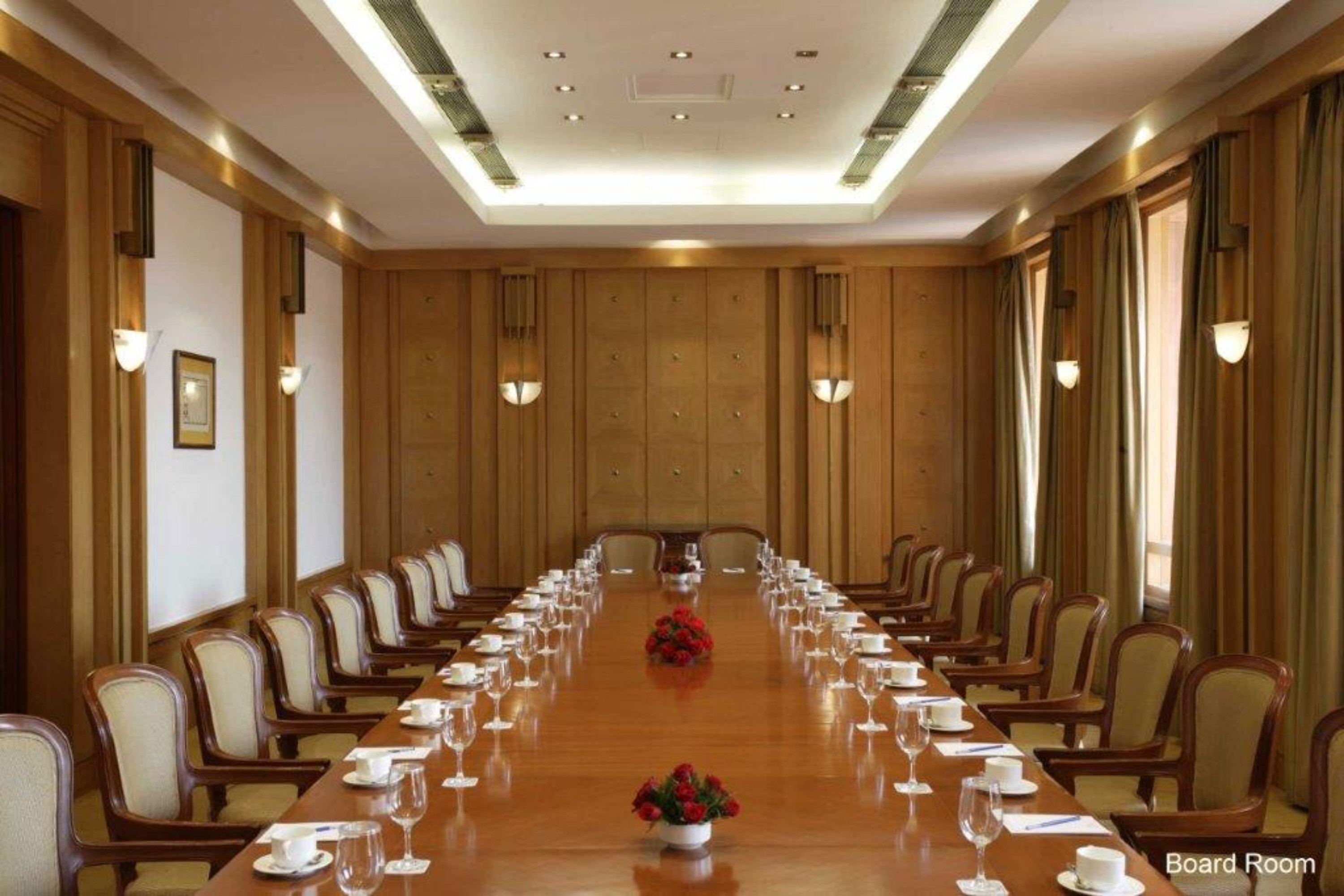 هتل Jaypee Palace Hotel & Convention Centre, Agra آگرا