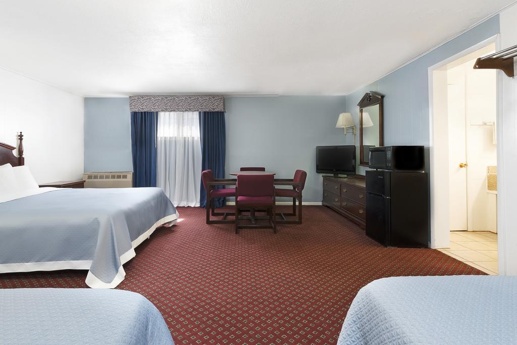 هتل Knights Inn Las Vegas NM لاس وگاس