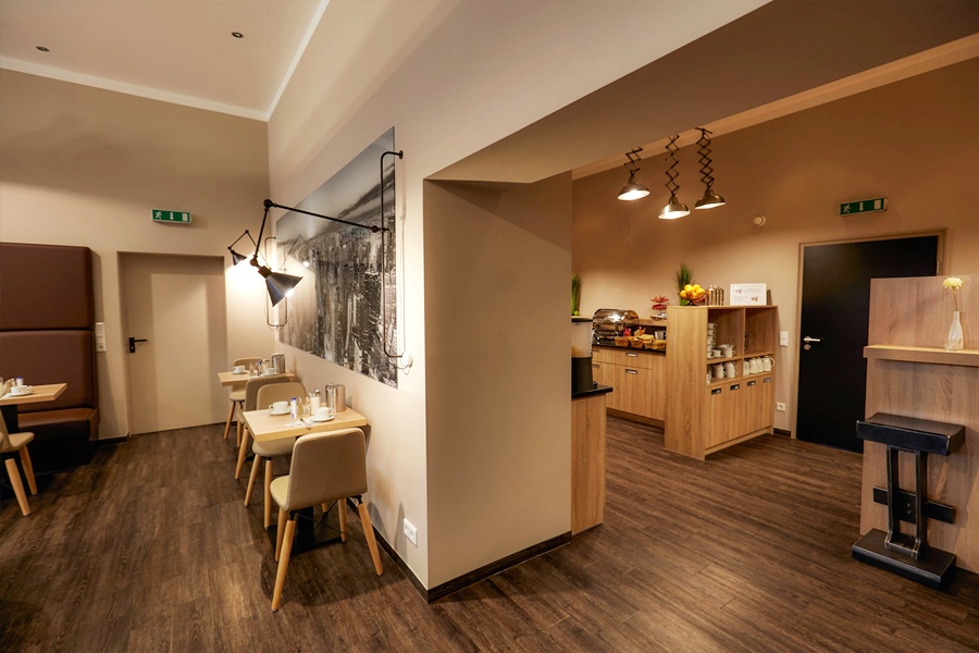 هتل Manhattan فرانکفورت