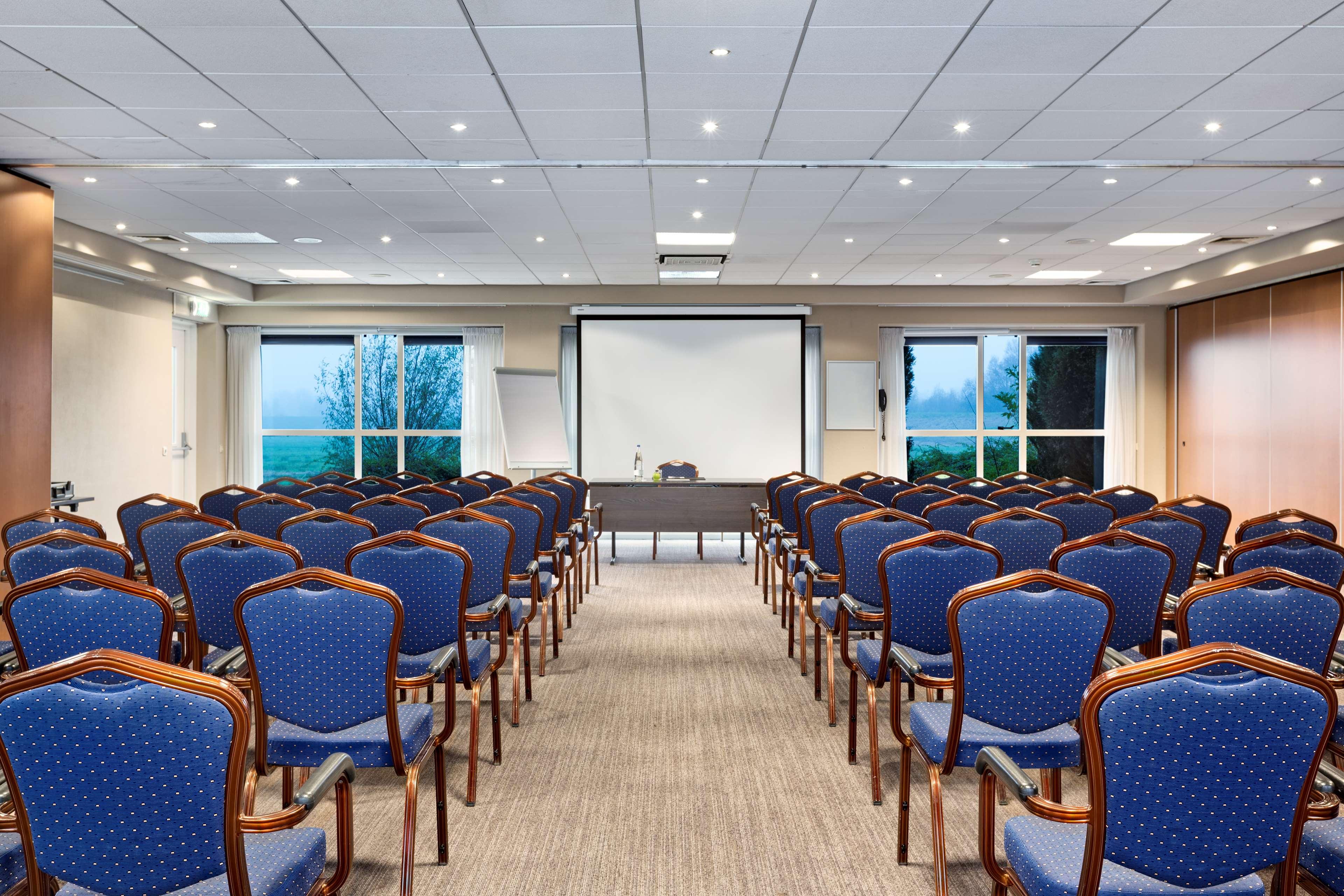 هتل اناچ ناردن Naarden