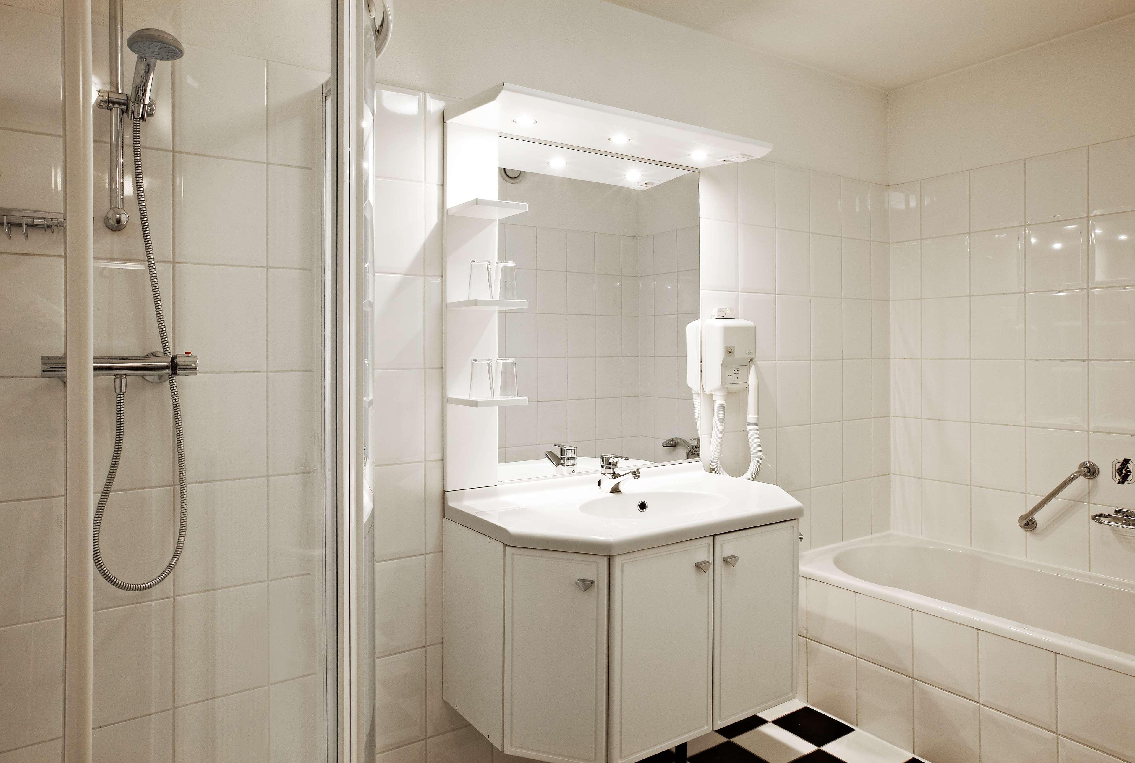 هتل اناچ ناردن Naarden