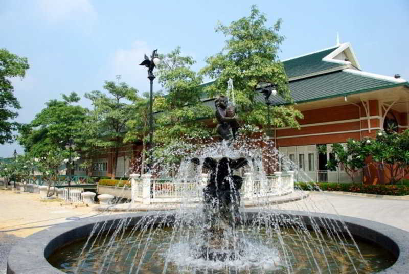 هتل Buddy Oriental Riverside Pakkret Nonthaburi